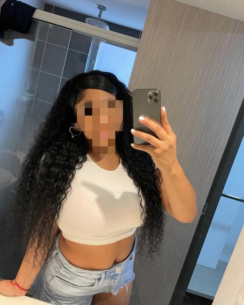 Chica busca chico en Murcia: 