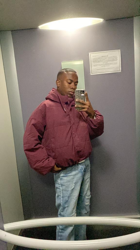 658769059: Chico busca chica en Málaga