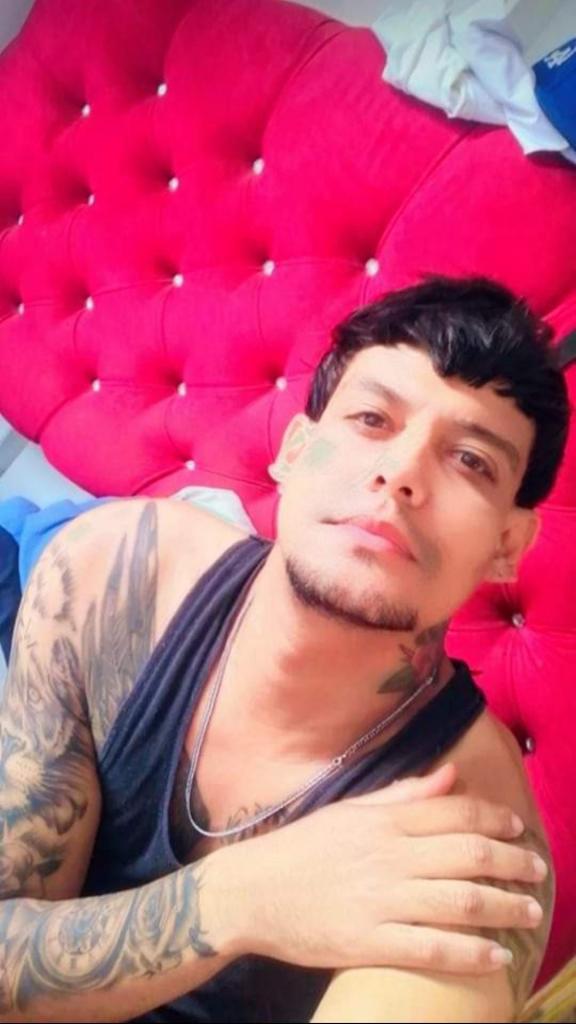 Chico busca chica en Tenerife: 