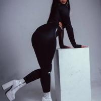 697763364: Chica busca chico en Granada