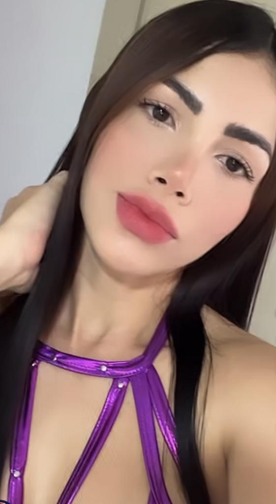 612476854: Travesti en Barcelona