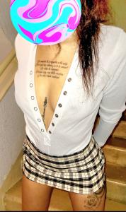 677334572: Chica busca chico en Madrid