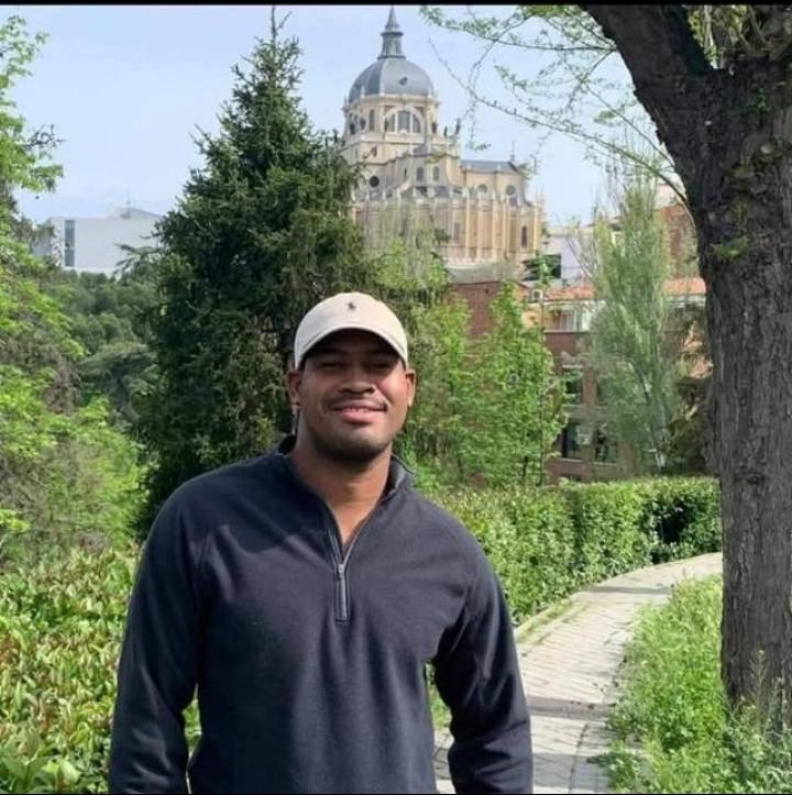 Chico busca chica en Madrid: 