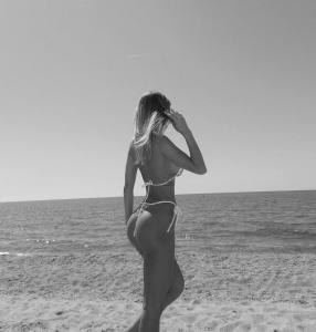 666401195: Chica busca chico en Madrid