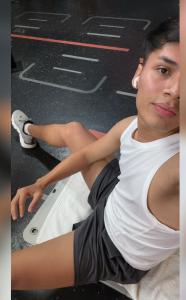 631232992: Chico busca chica en Valencia