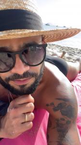 695865467: Chico busca chica en Málaga