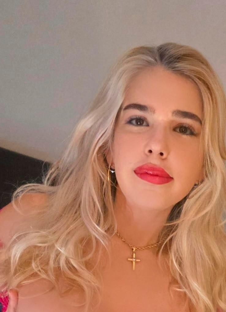 611272494: Chica busca chico en Tenerife