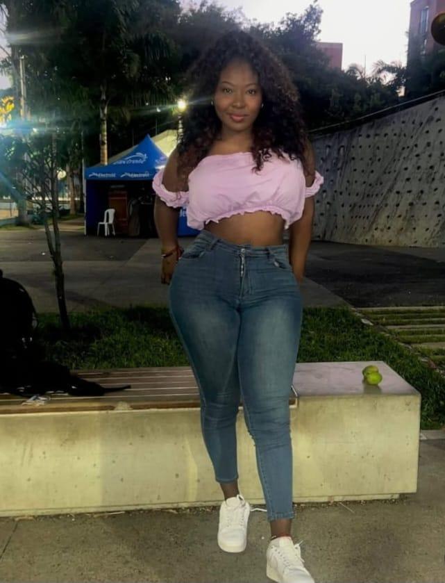 Chica busca chico en Sevilla: 