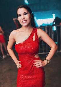 677438650: Chica busca chico en Málaga