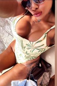 674974790: Chica busca chico en Málaga