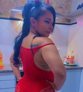 667272901: Chica busca chico en Barcelona