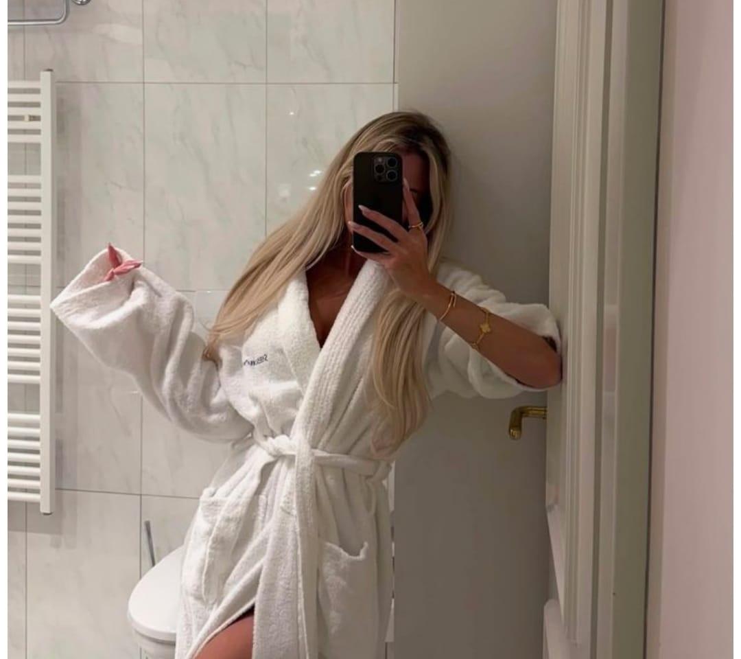 678698314: Chica busca chico en Mallorca