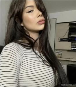 664249502: Chica busca chico en Málaga