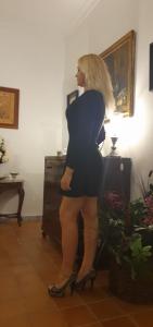 657697397: Chica busca chico en Málaga