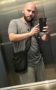 613849194: Chico busca chica en Barcelona