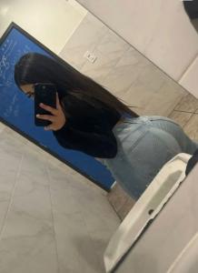 664411170: Chica busca chico en Mallorca