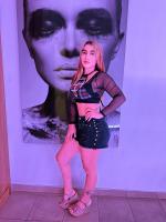 631767726: Chica busca chico en Madrid