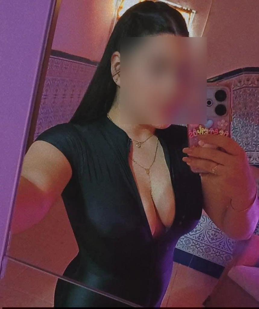 615132829: Chica busca chico en Almería