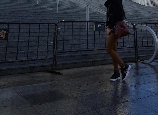 617531407: Chica busca chico en Mallorca