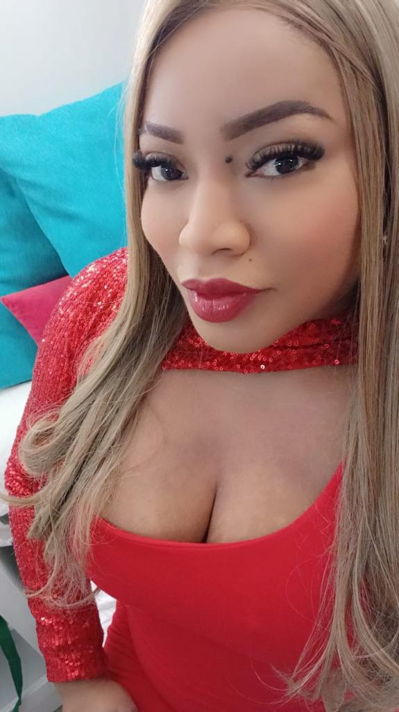 642053313: Chica busca chico en Málaga