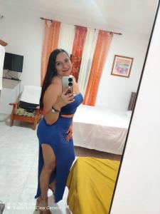 623719601: Chica busca chico en Pontevedra