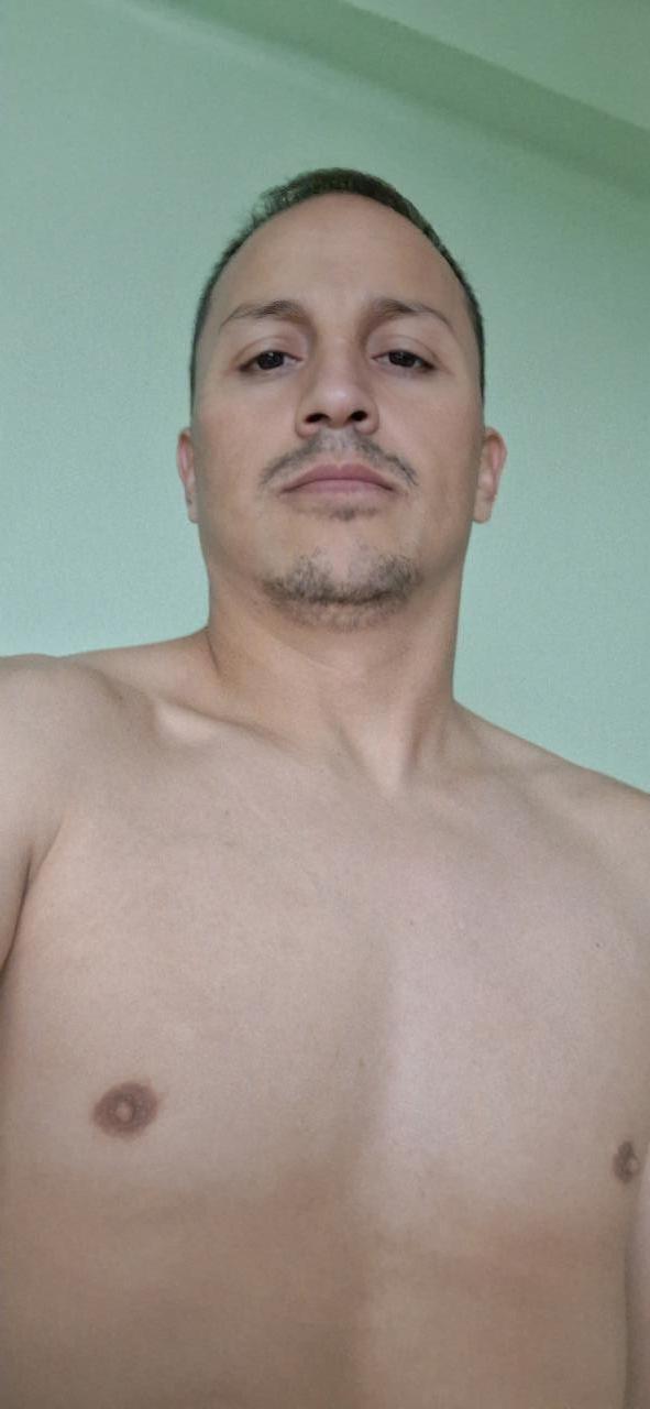 Chica busca chico en Castellón: 