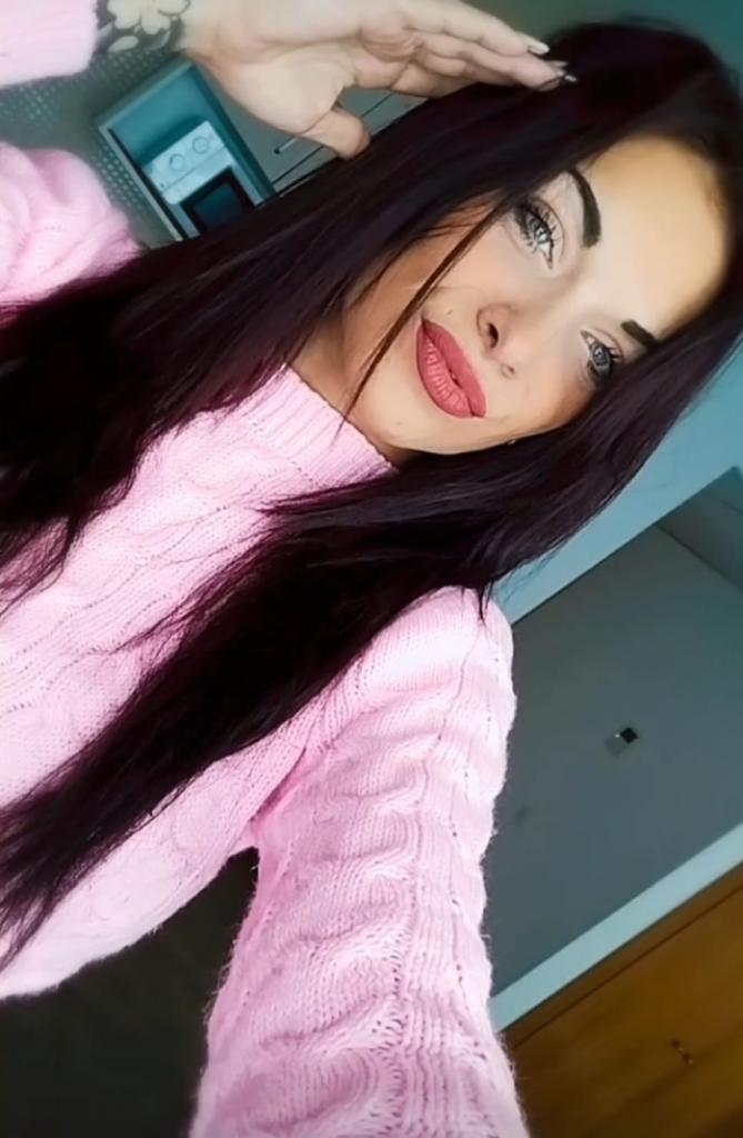 Chica busca chico en Cádiz: 