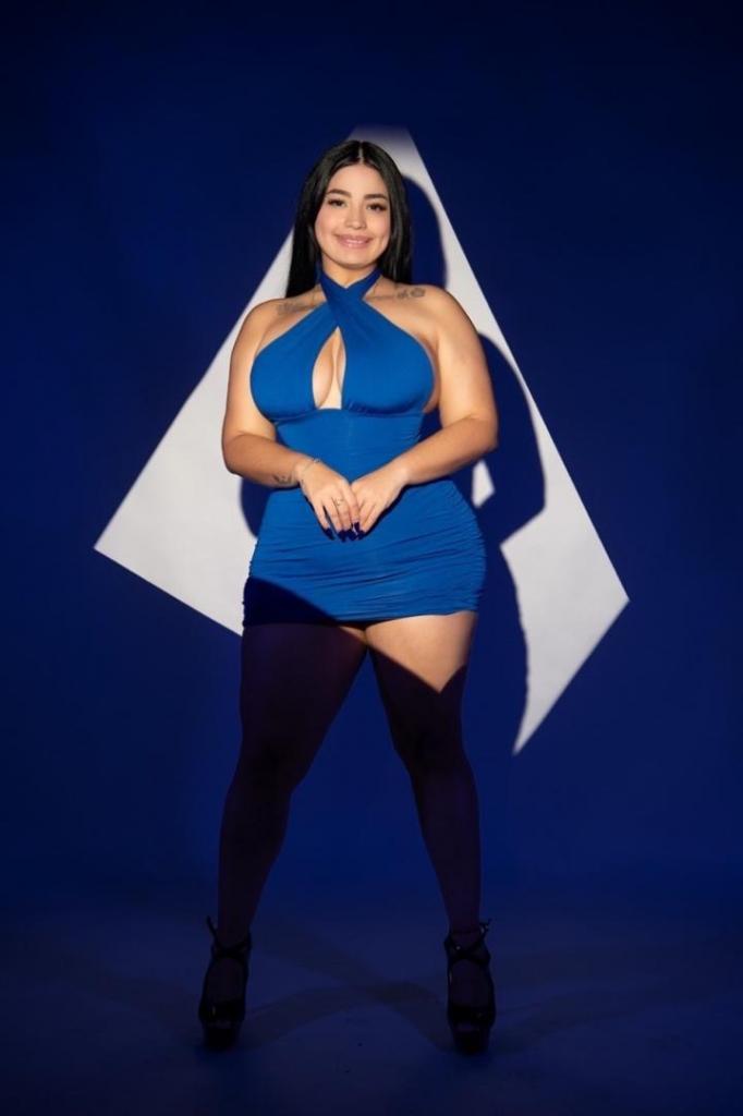 677331775: Chica busca chico en Las Palmas