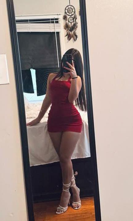 672920759: Chica busca chico en León