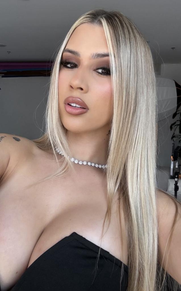 694285589: Chica busca chico en Mallorca