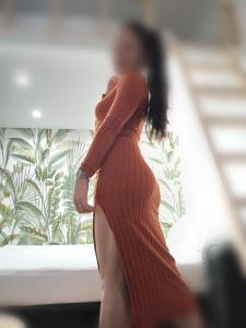 613979473: Chica busca chico en Lugo