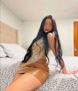 655179214: Chica busca chico en Barcelona