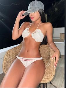 624859738: Chica busca chico en Ibiza