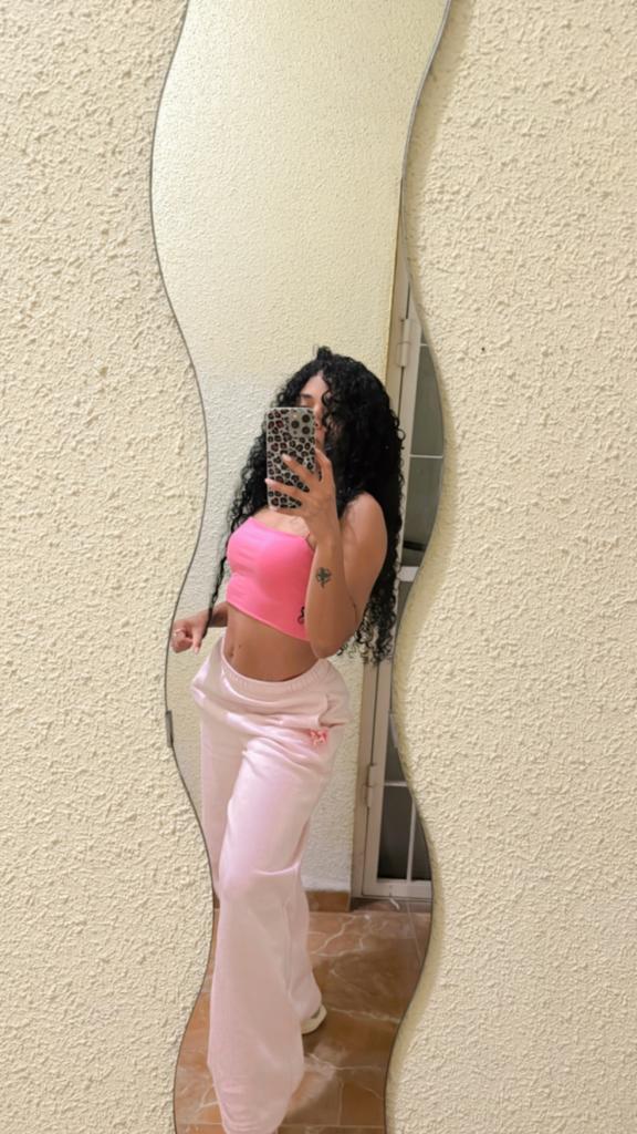 671950300: Chica busca chico en Sevilla