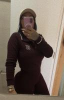 664860547: Chica busca chico en Madrid