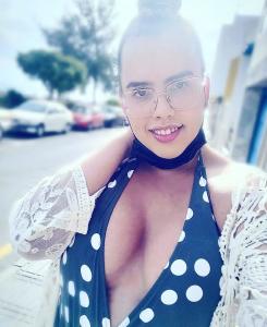 613383325: Transexual en Las Palmas