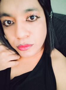 664473090: Chica busca chico en Madrid