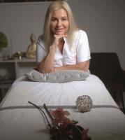 643684711: Chica busca chico en Alicante