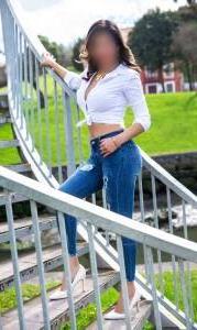 611160894: Chica busca chico en Lugo