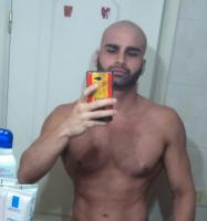 610657829: Chico busca chica en Valladolid