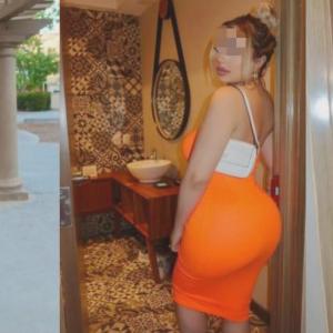 602820396: Chica busca chico en Barcelona