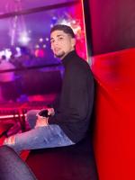 613980808: Chico busca chica en Asturias