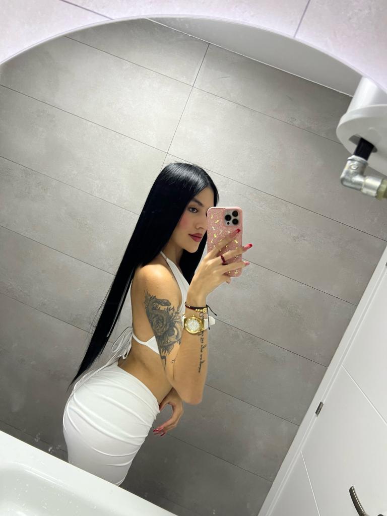 624796355: Chica busca chico en Alicante