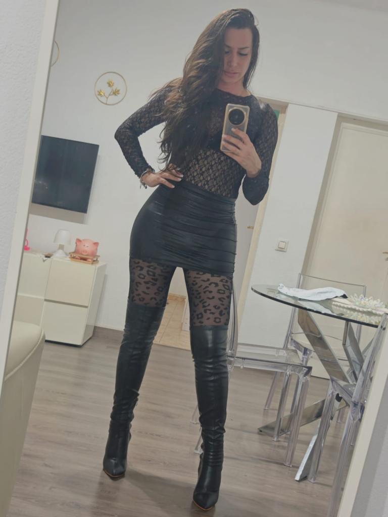 691306527: Transexual en Barcelona
