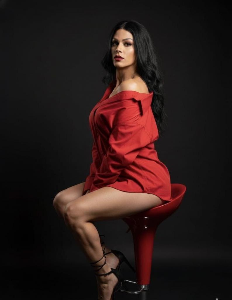 613312096: Travesti en Sevilla