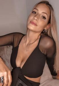 631879659: Chica busca chico en Valencia