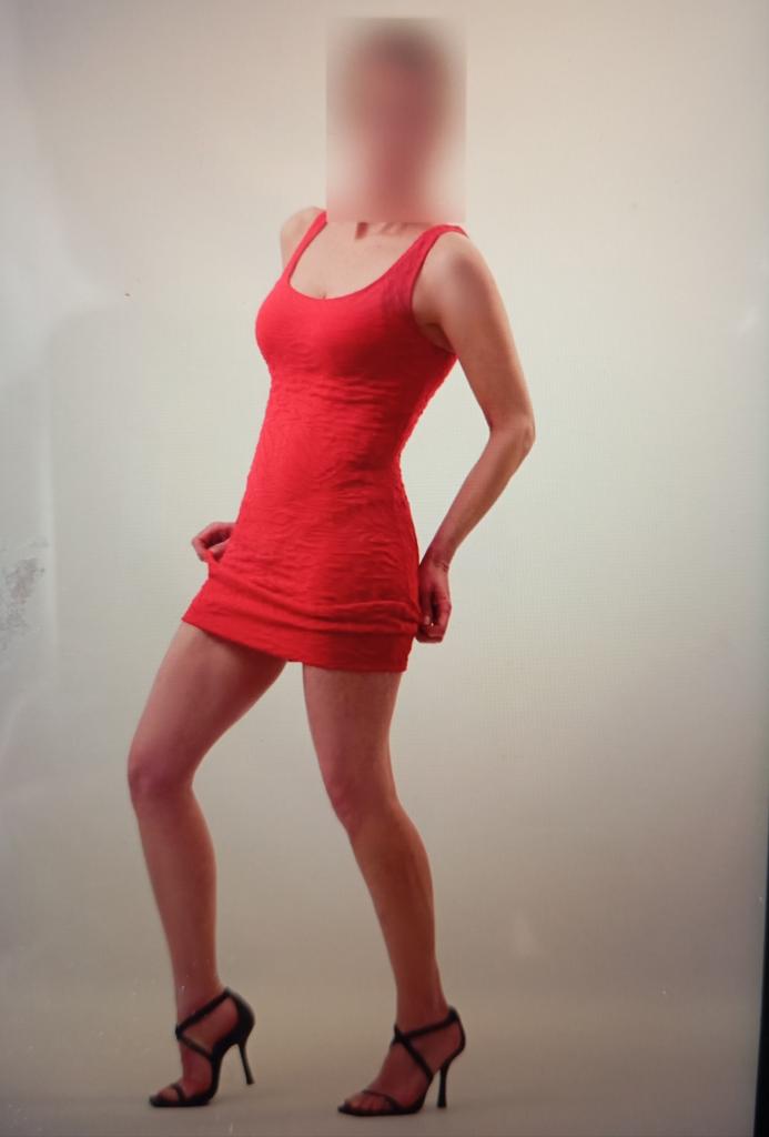 Chica busca chico en Valencia: Chica busca chico