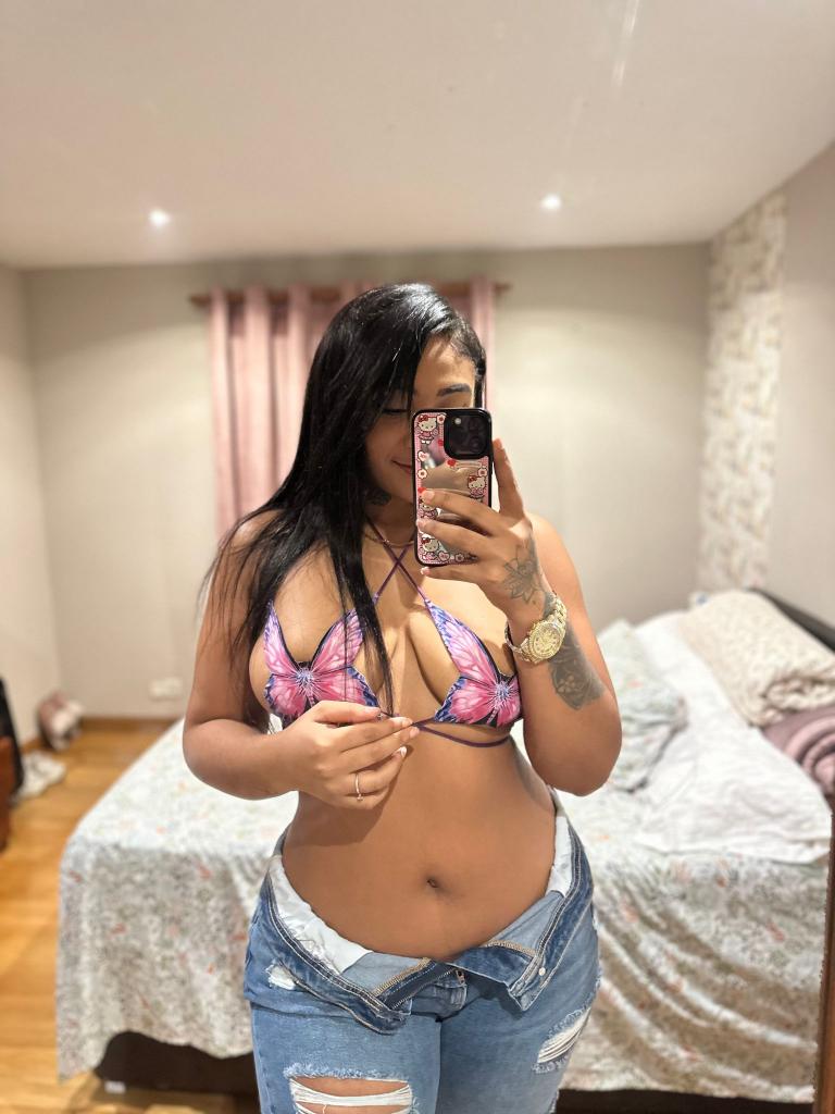 Chica busca chico en Asturias: 