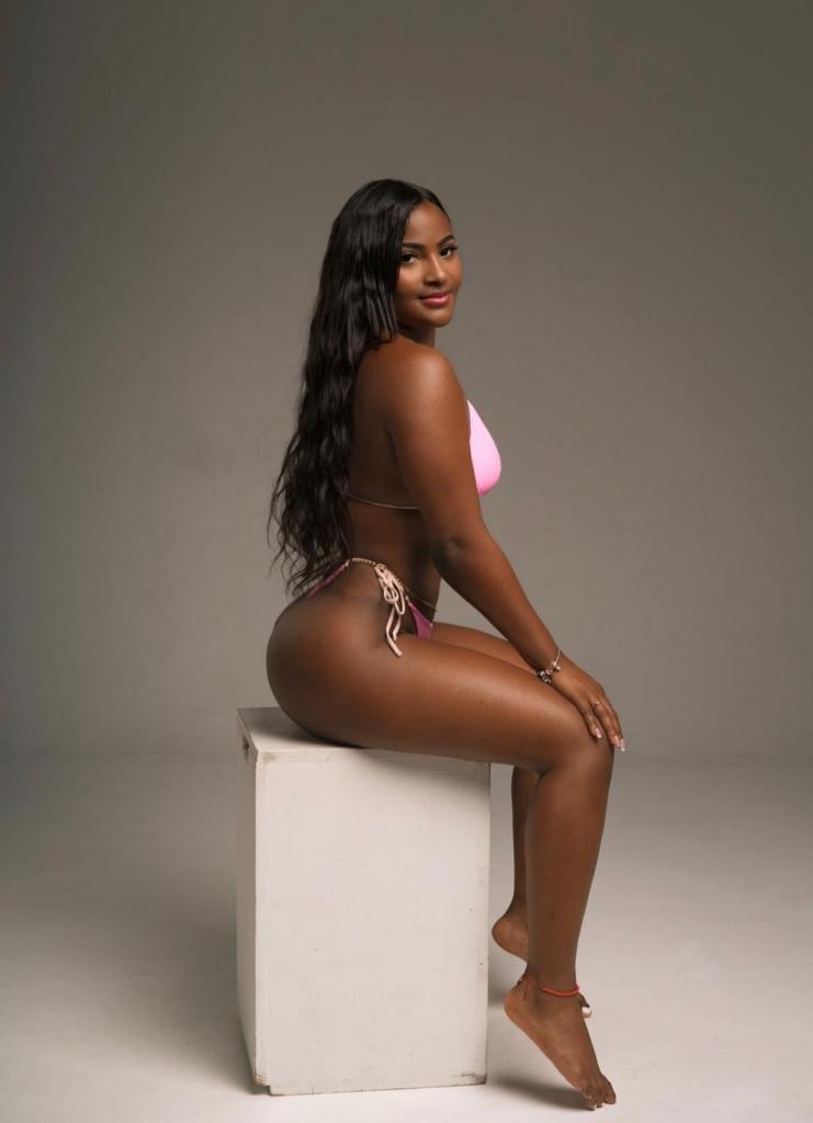 Chica busca chico en Valencia: Chica busca chico