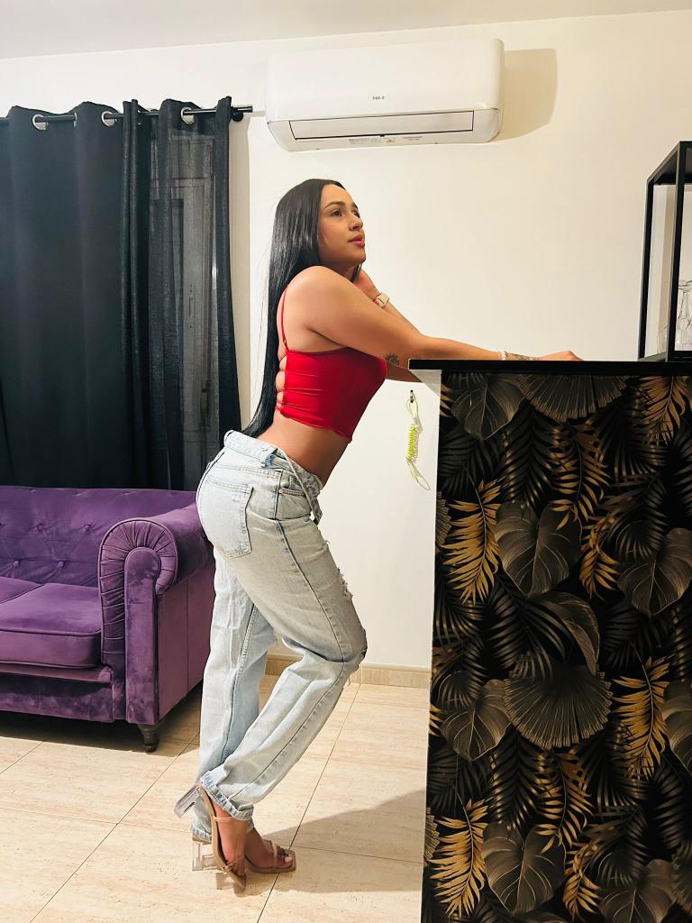 Chica busca chico en Madrid: Chica busca chico